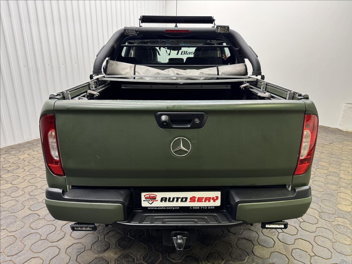 mercedes-benz-tridy-x-220d-4matic-progressive-1-maj - 6