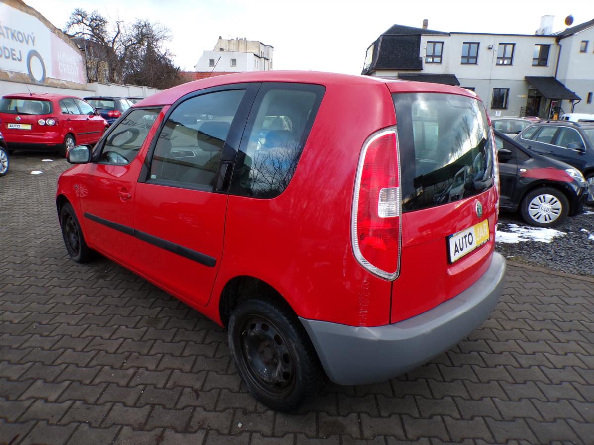 skoda-roomster-1-4-16v-style - 3