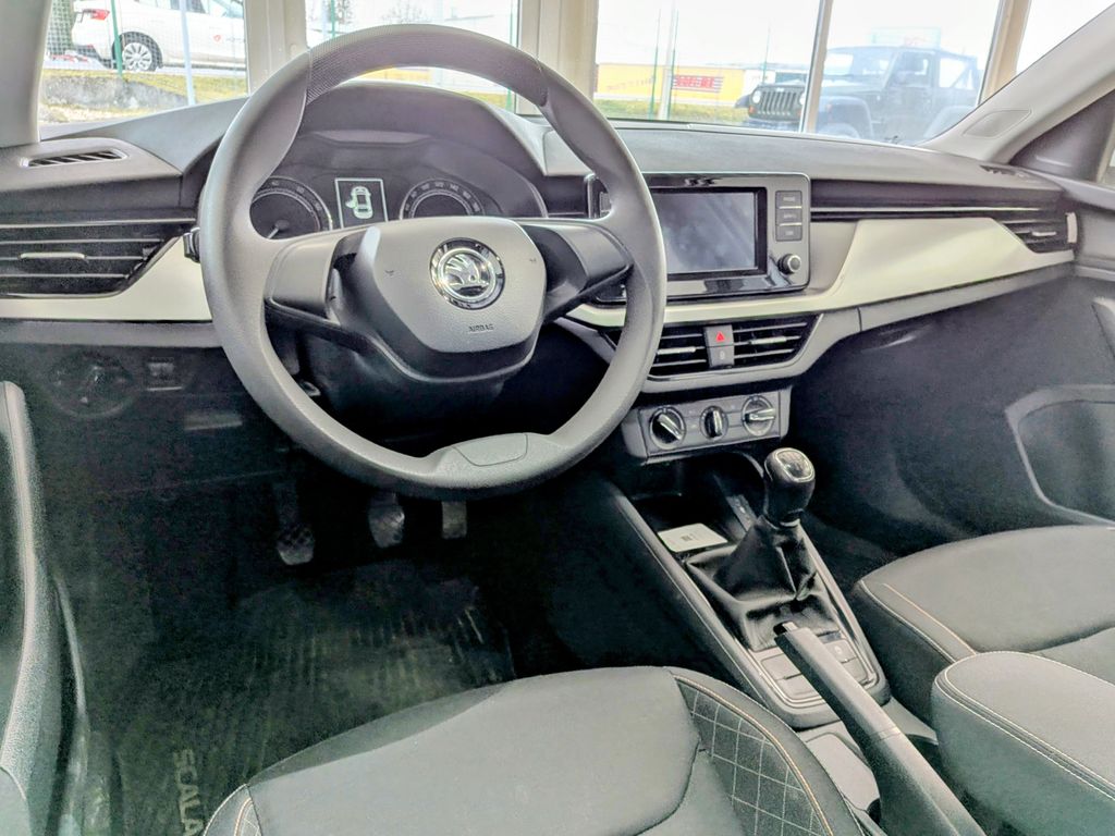 skoda-scala-ambition-1-0-tsi-81-kw - 5