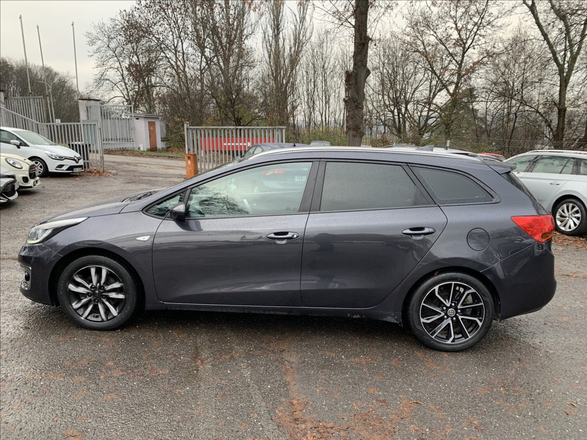 kia-ceed-1-6-crdi-serviska - 7