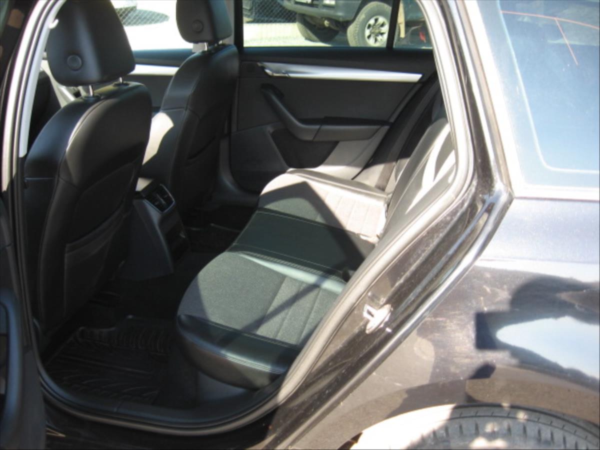 skoda-octavia-1-6-tdi - 6