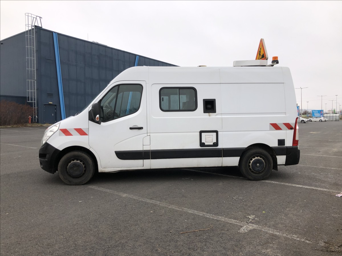 renault-master-2-3-dci - 3