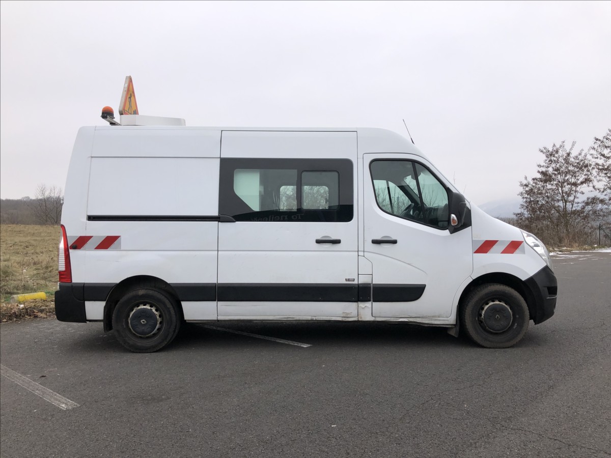 renault-master-2-3-dci - 8