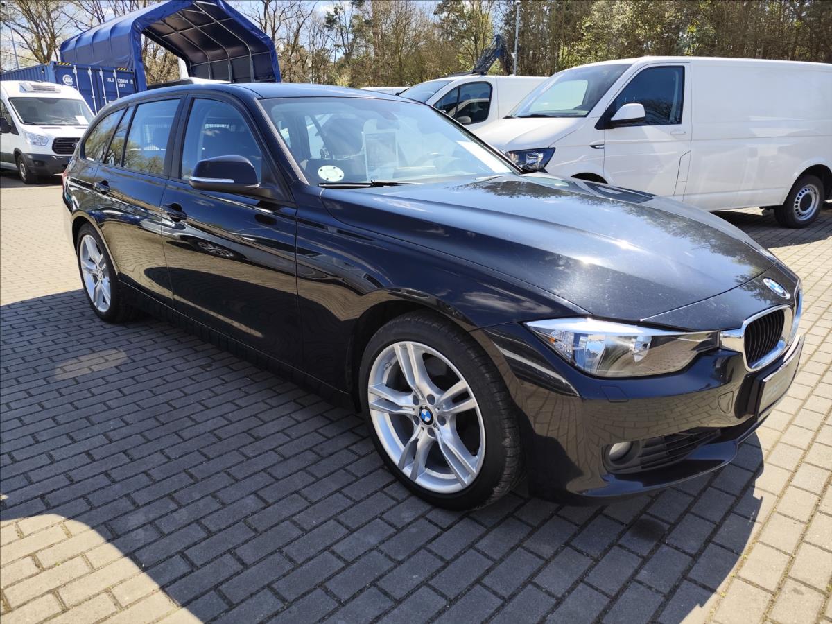 bmw-rada-3-328i-180kw-m-alu-18-navi-top-km-garance - 5