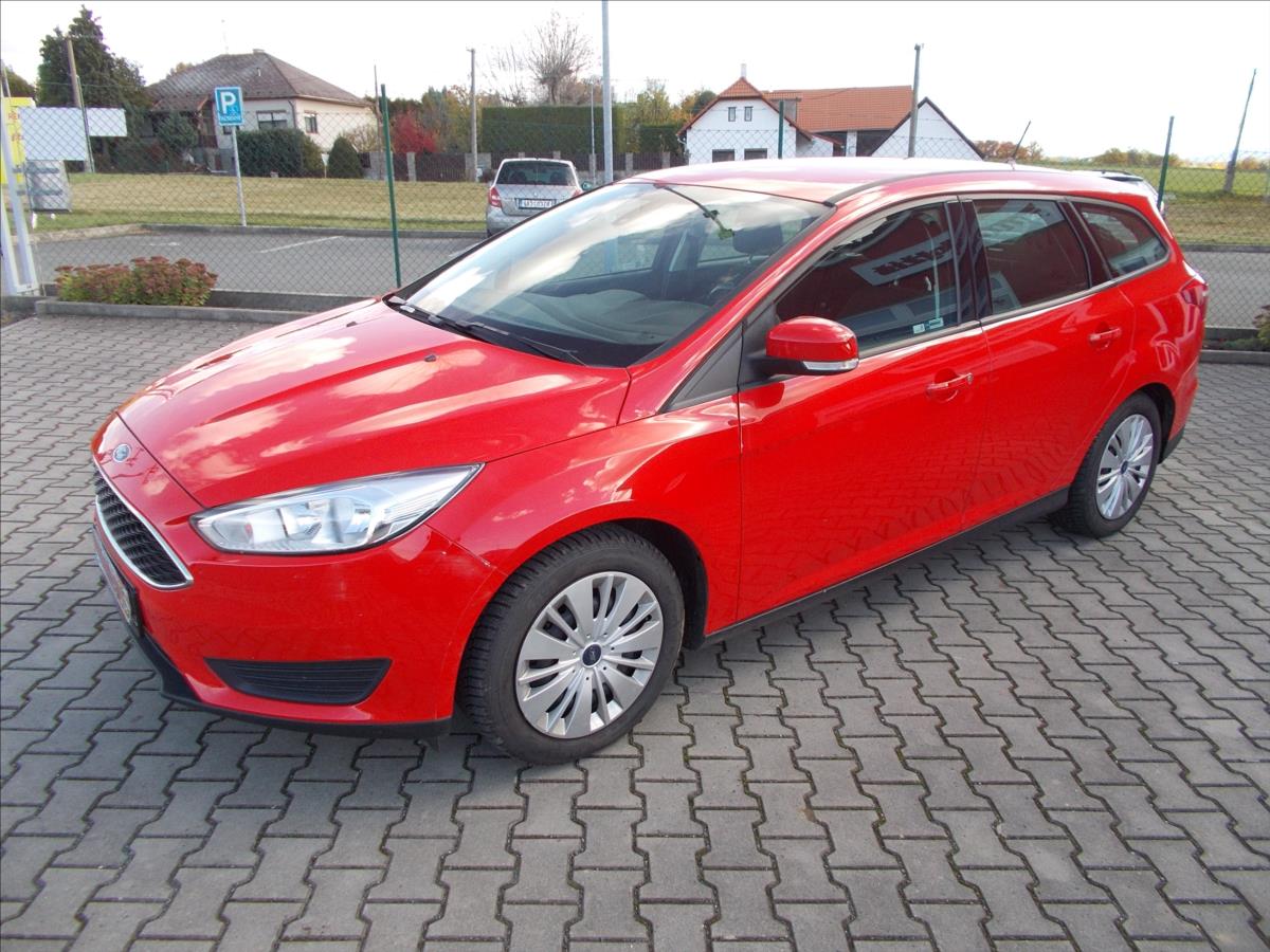 ford-focus-1-0-eb-cr-2-majitel-od-r-2020-tz-klima - 3