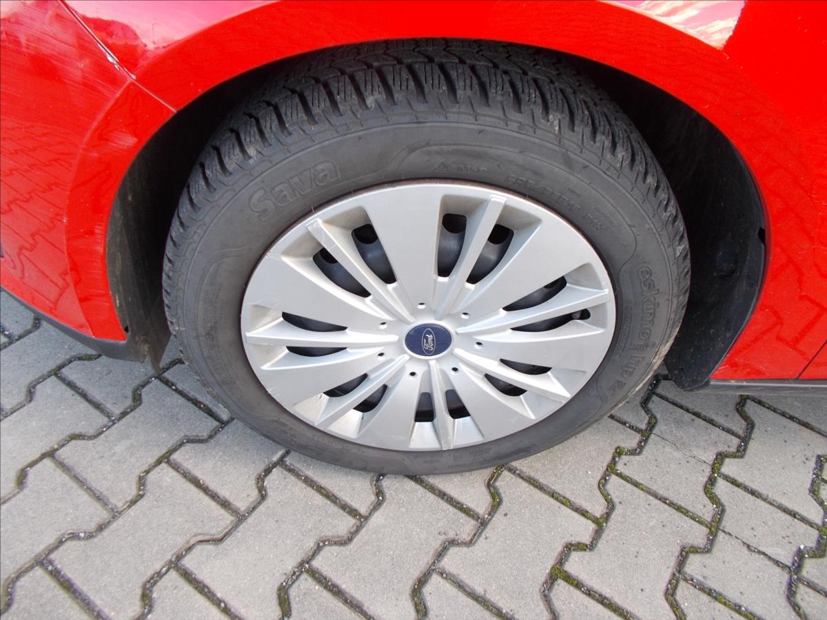 ford-focus-1-0-eb-cr-2-majitel-od-r-2020-tz-klima - 5
