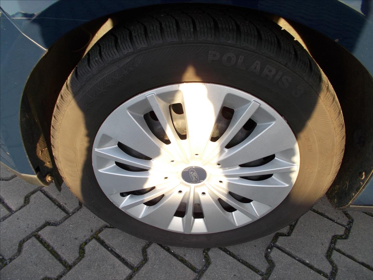 ford-focus-1-0-ecoboost-cr-2-majitel-od-r-2018-digiklima - 6