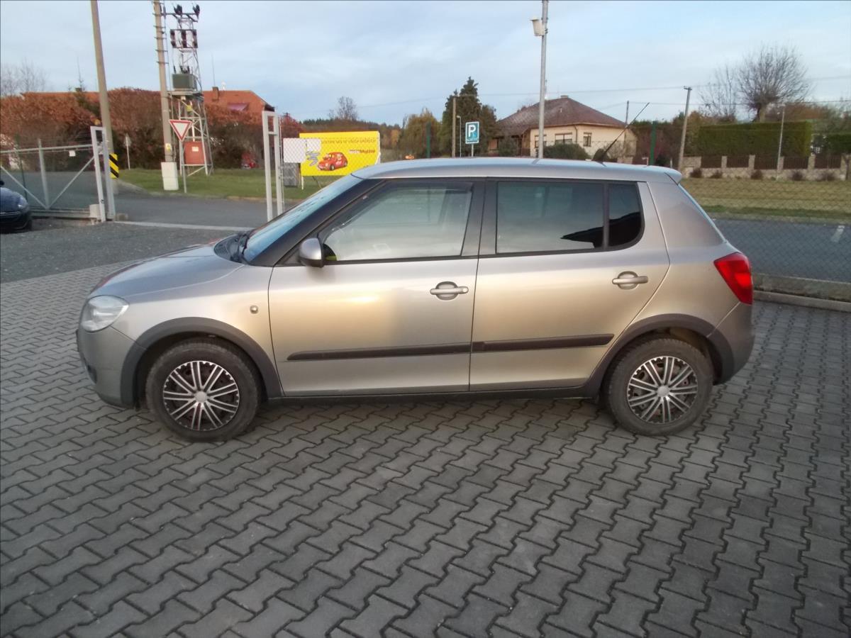 skoda-fabia-1-2-htp-cr-klima-ok-ii - 3