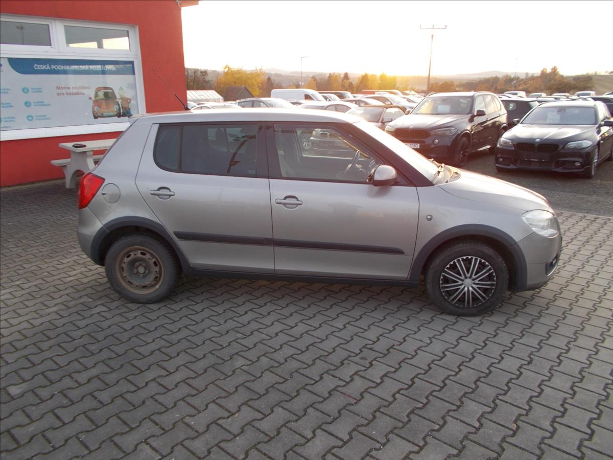 skoda-fabia-1-2-htp-cr-klima-ok-ii - 8