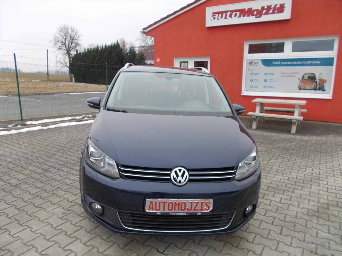 volkswagen-touran-2-0-tdi-dsg-webasto-tz-led-digiklima-nova-stk - 1