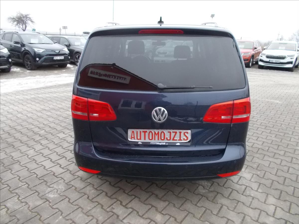 volkswagen-touran-2-0-tdi-dsg-webasto-tz-led-digiklima-nova-stk - 8