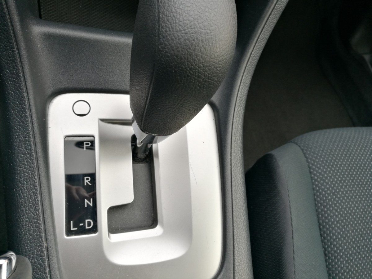 subaru-impreza-1-6-i-4x4-aut - 8