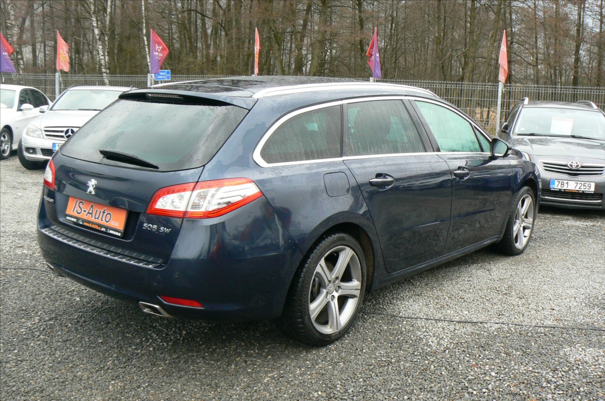 peugeot-508-2-2-hdi-gt-combi - 3