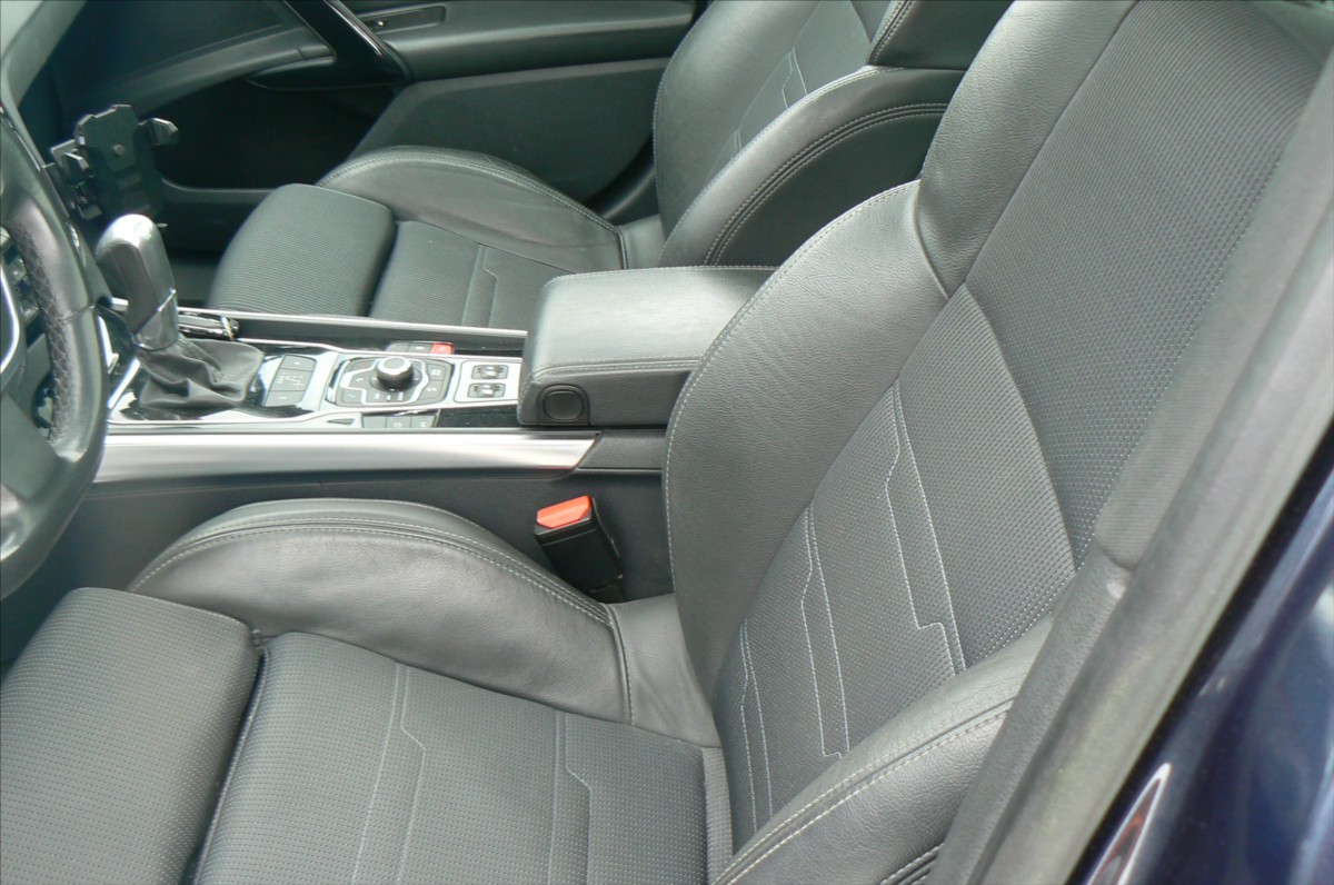 peugeot-508-2-2-hdi-gt-combi - 9