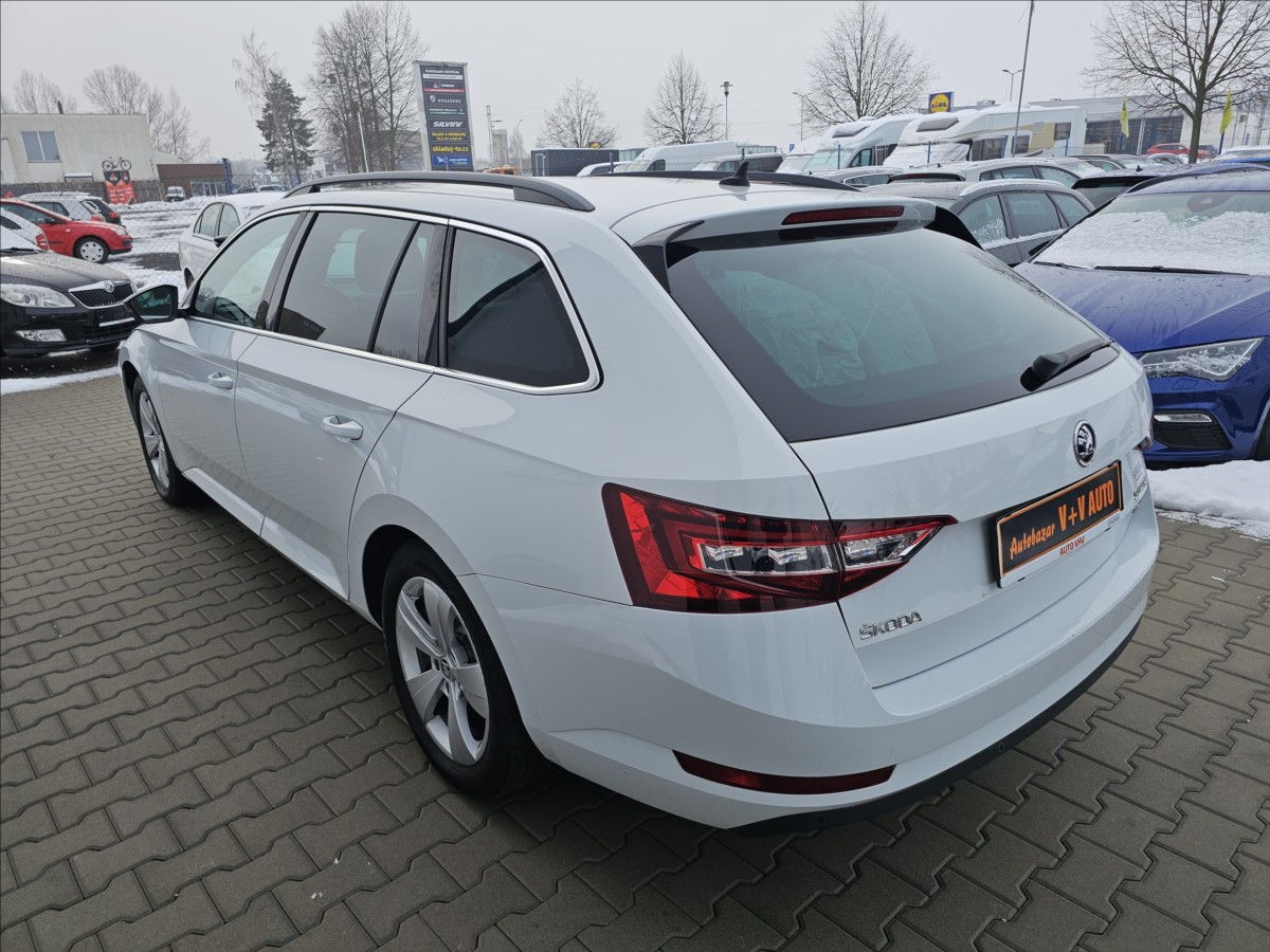 skoda-superb-iii-2-0tdi-4x4-ambition - 7