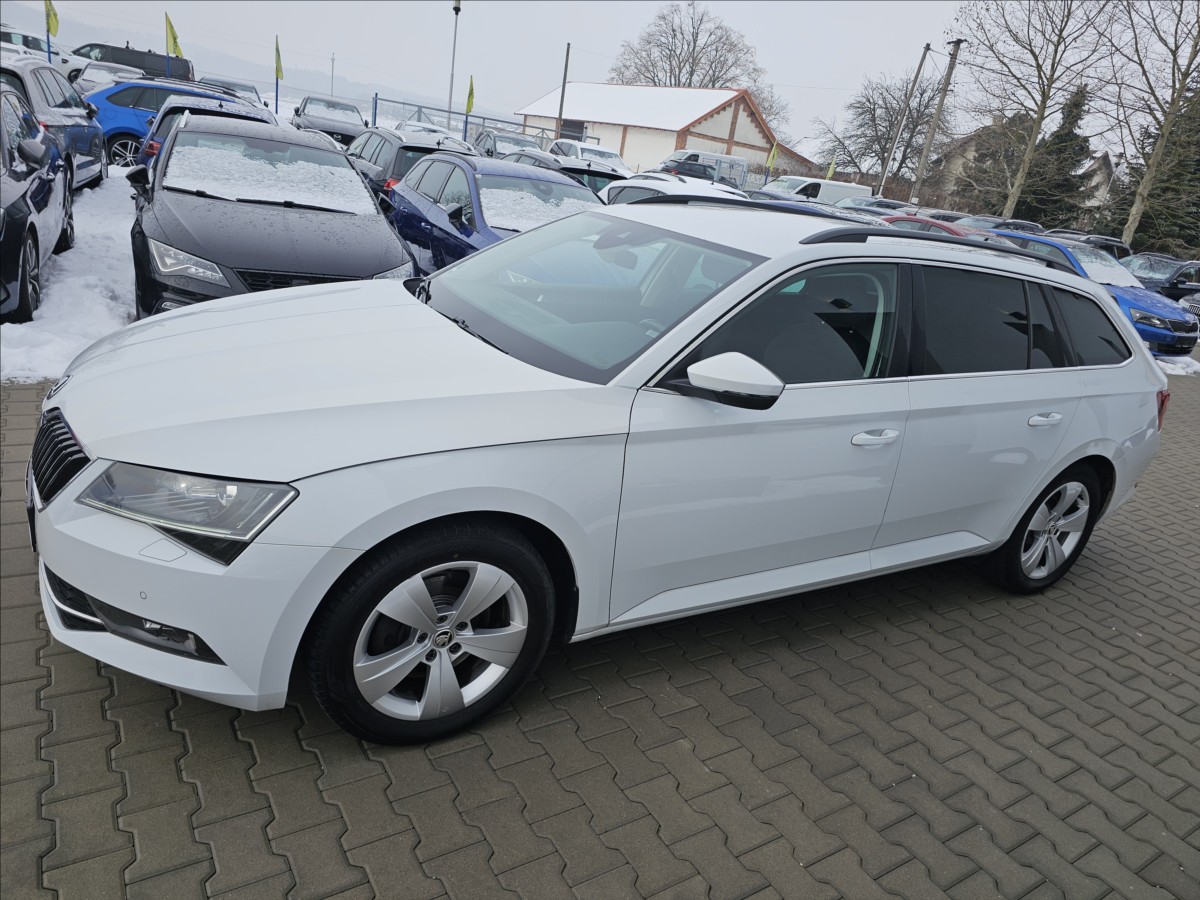 skoda-superb-iii-2-0tdi-4x4-ambition - 9