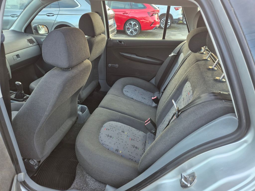 skoda-fabia-combi-1-2-htp-47kw-cz-1-maj - 9
