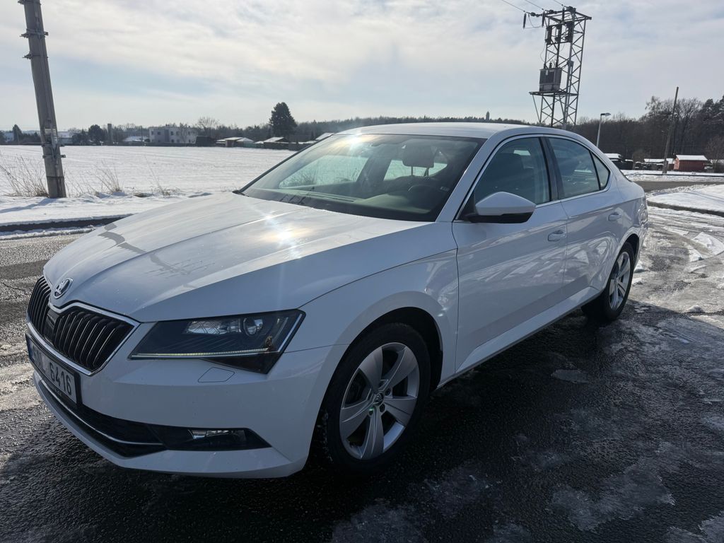 Škoda Superb AMBITION