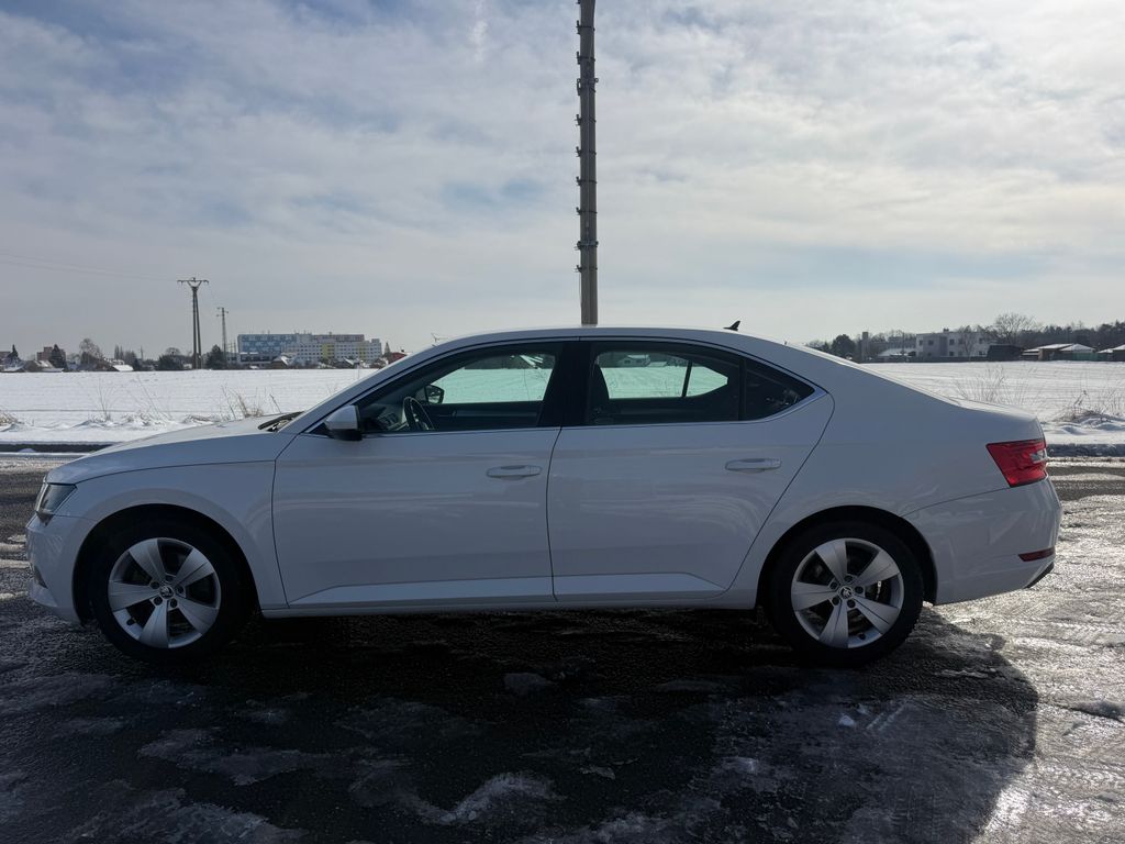 skoda-superb-ambition - 1