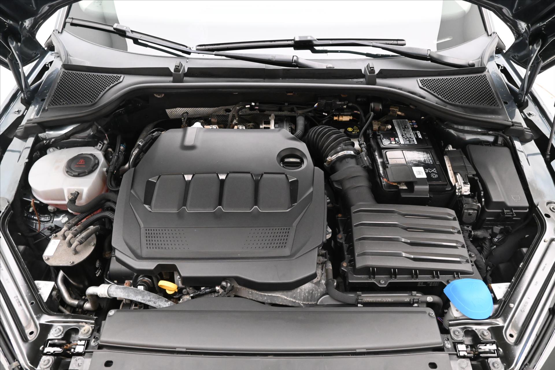 skoda-octavia-2-0-tdi-110-kw-dsg-style-zaruka-az-5-let - 8