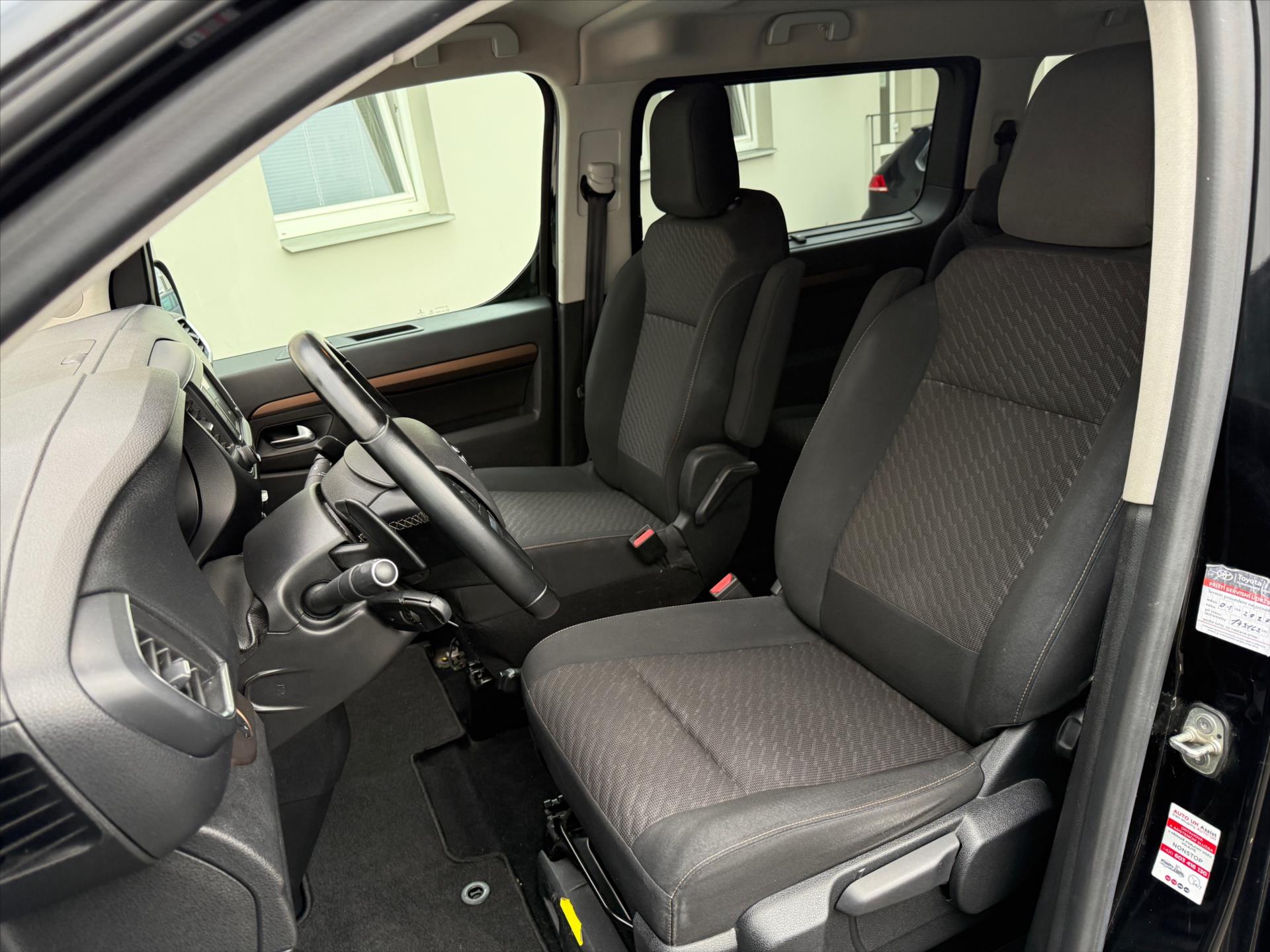 toyota-proace-2-0-l1-8mist-selection-webasto - 9