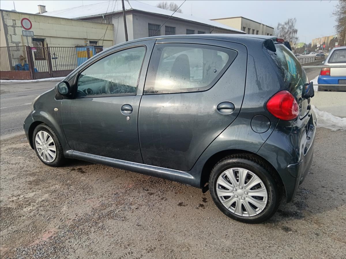 toyota-aygo-1-0-vvti-cool - 6