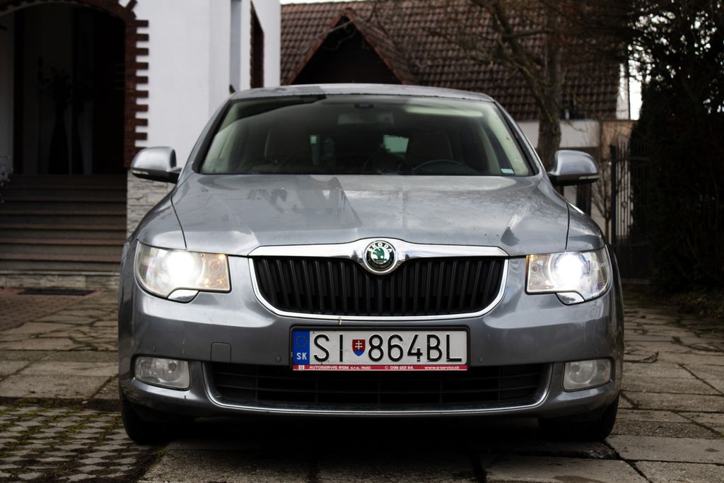 skoda-superb - 1