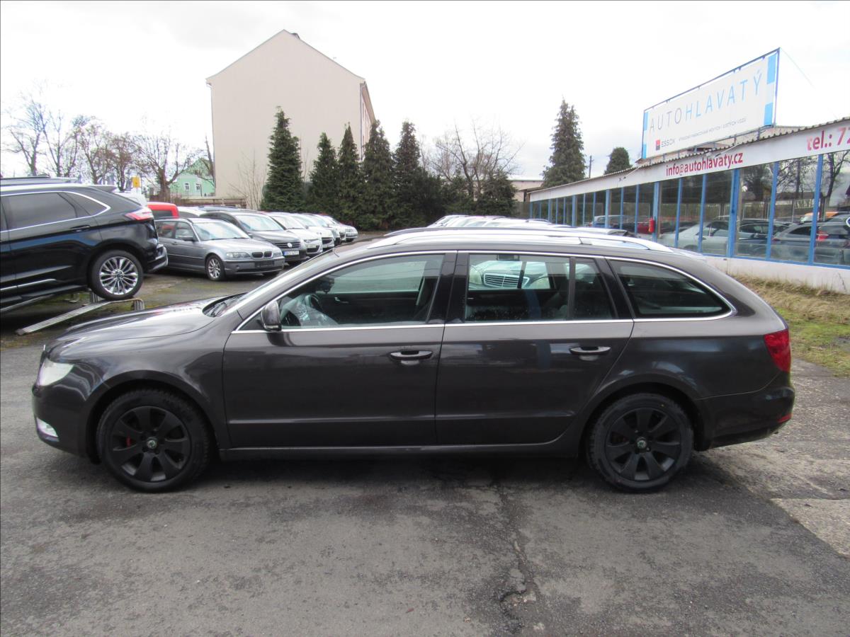 skoda-superb-1-9-tdi-77kw-combi - 6