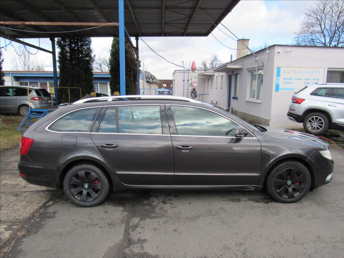 skoda-superb-1-9-tdi-77kw-combi - 7