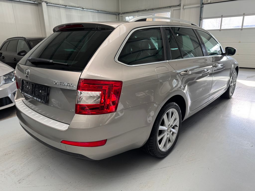 skoda-octavia-combi-1-6-tdi-dsg-style - 5