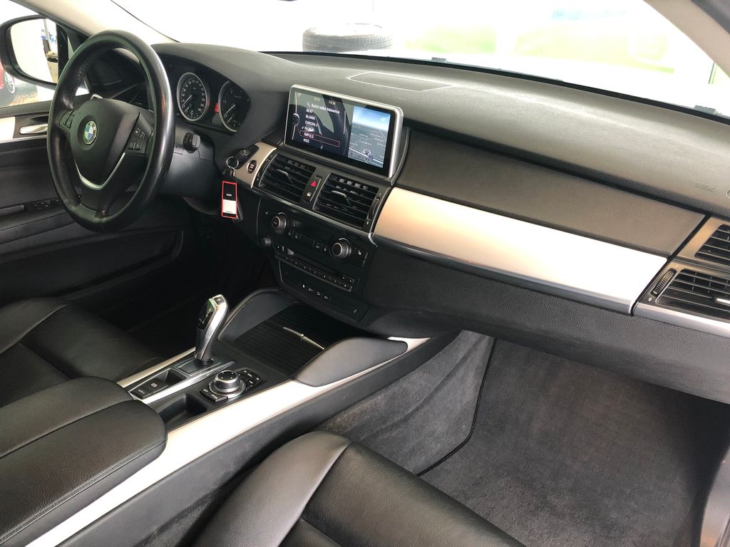 bmw-x6-3-0d-180kw-cz-top-stav - 9