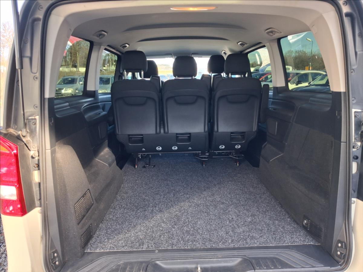 mercedes-benz-tridy-v-2-1-2-2-120-kw-aut-dph-cz - 8