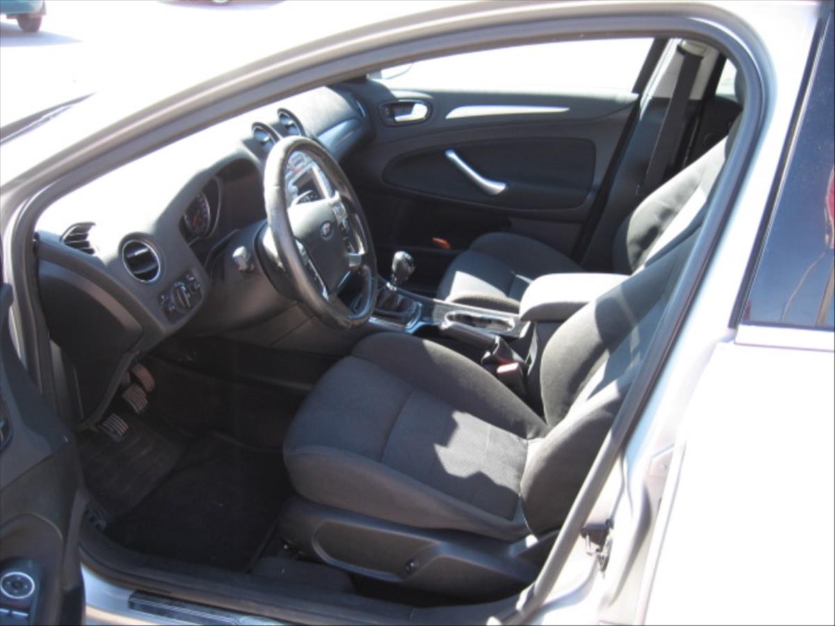 ford-mondeo-2-0-tdci-103-kw-titanium - 5