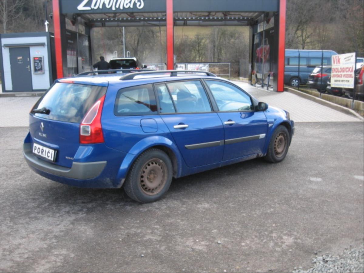 renault-megane-1-6 - 5