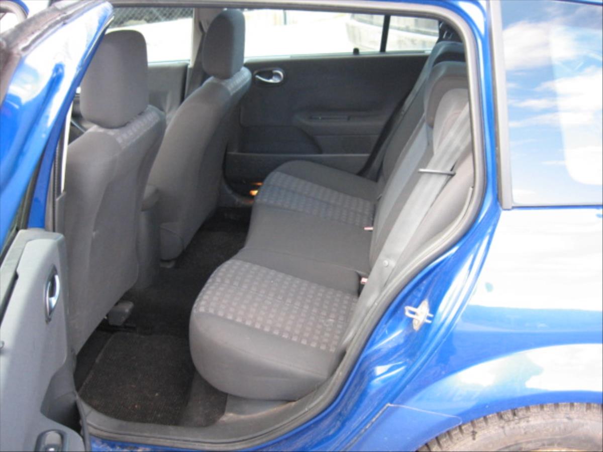 renault-megane-1-6 - 7