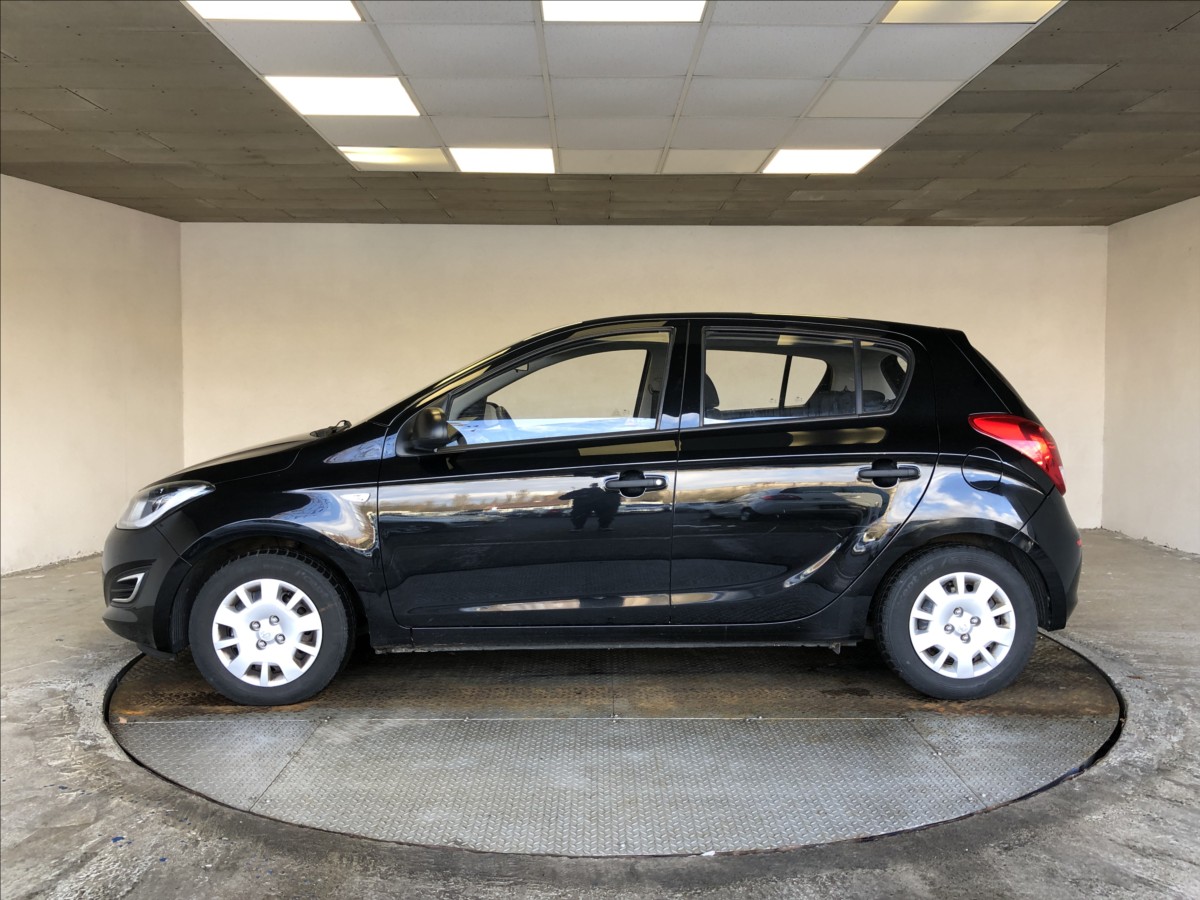 hyundai-i20-1-3-16v - 3