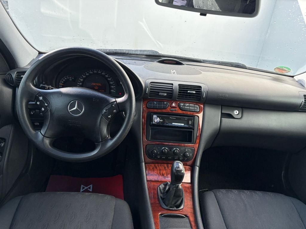 mercedes-benz-tridy-c-1-7-105kw-kompressor - 4