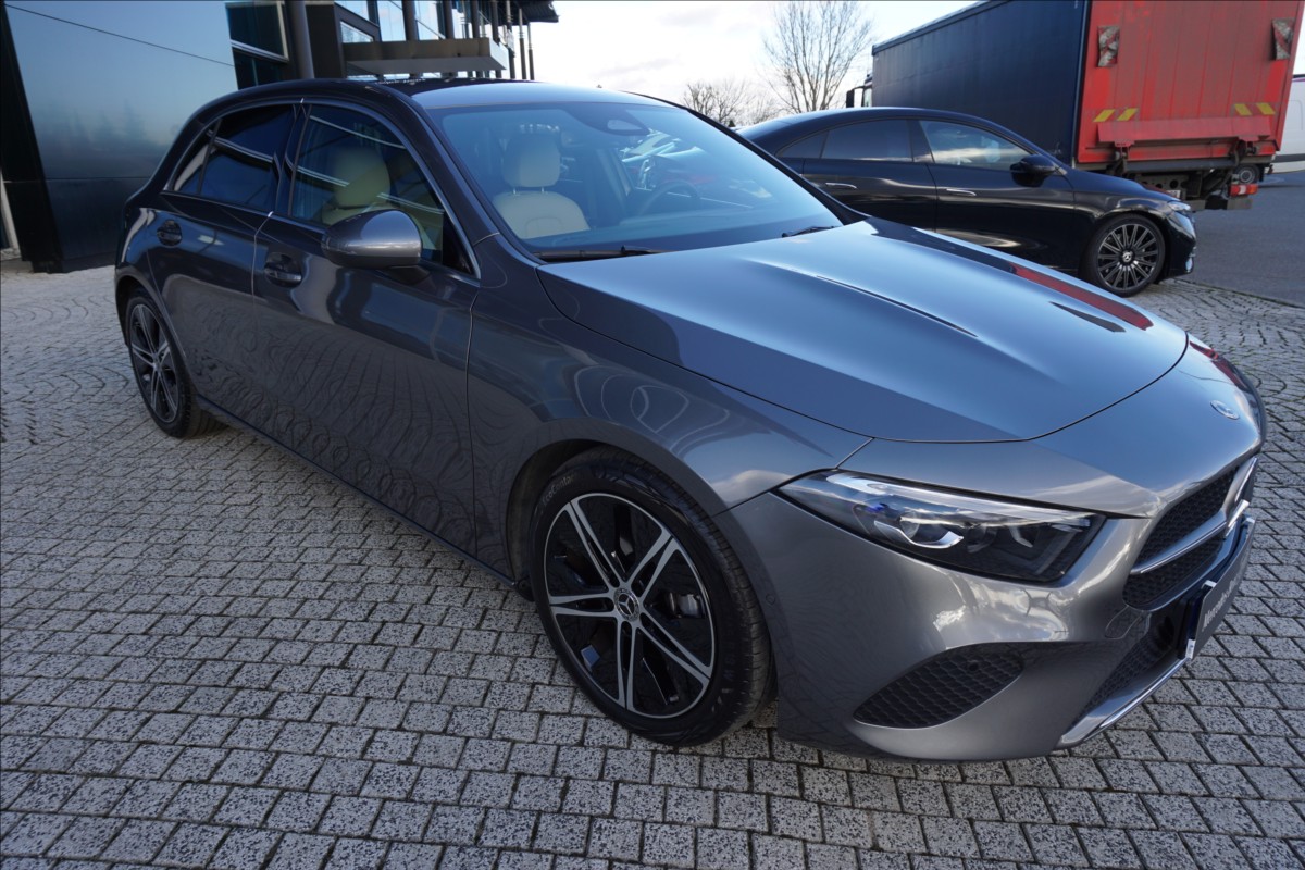 Mercedes-Benz Třídy A 1,3 A 180 Progressive,CZ,záruka