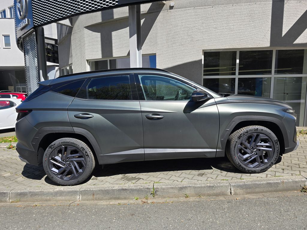 hyundai-tucson-1-6-t-gdi-mt-20-years-premium - 5
