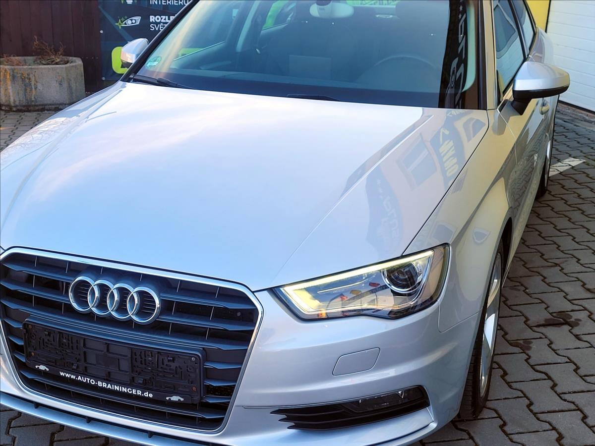 audi-a3-1-4-tfsi-drive-select-led - 2