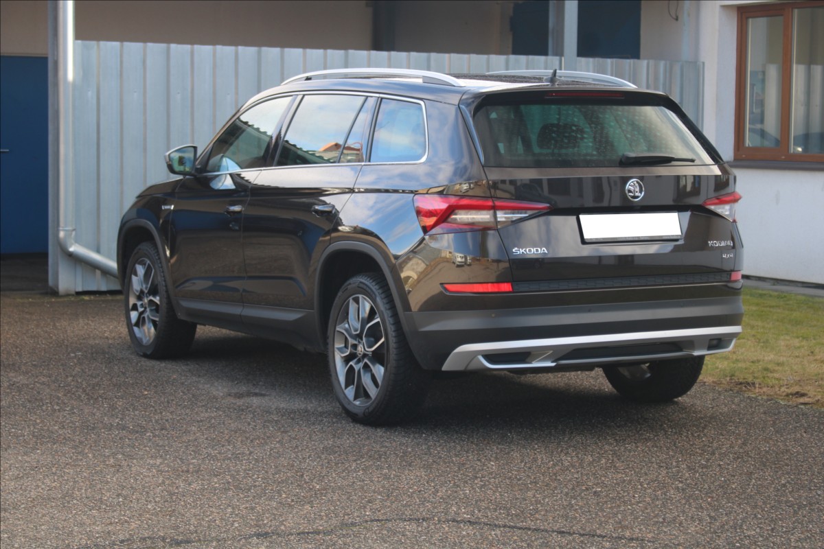 skoda-kodiaq-2-0-tdi-140kw-scout-4x4 - 4