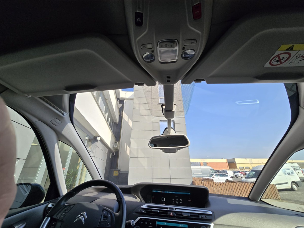 citroen-c4-spacetourer-1-2-puretech-96kw-shine-man6-7-mist - 9