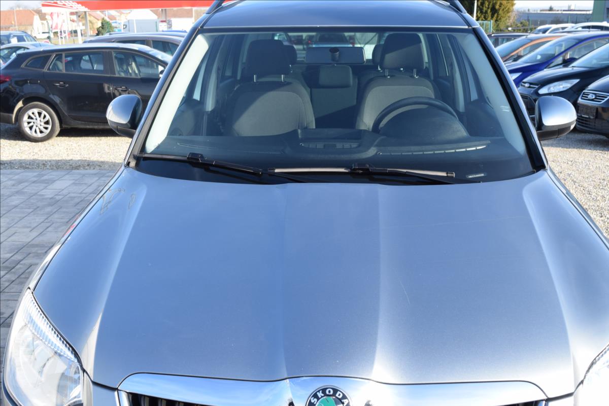 skoda-yeti-2-0-tdi-81kw-nizke-km-tazne - 2