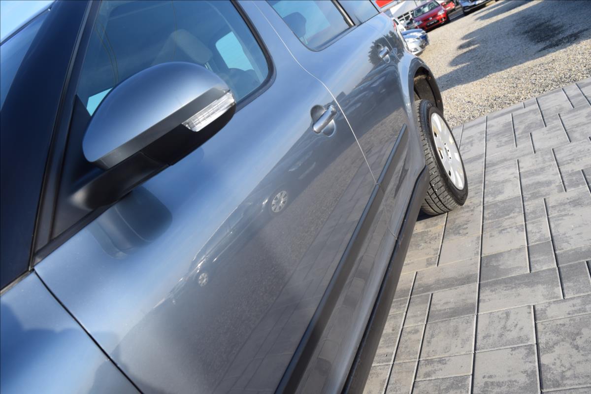 skoda-yeti-2-0-tdi-81kw-nizke-km-tazne - 7