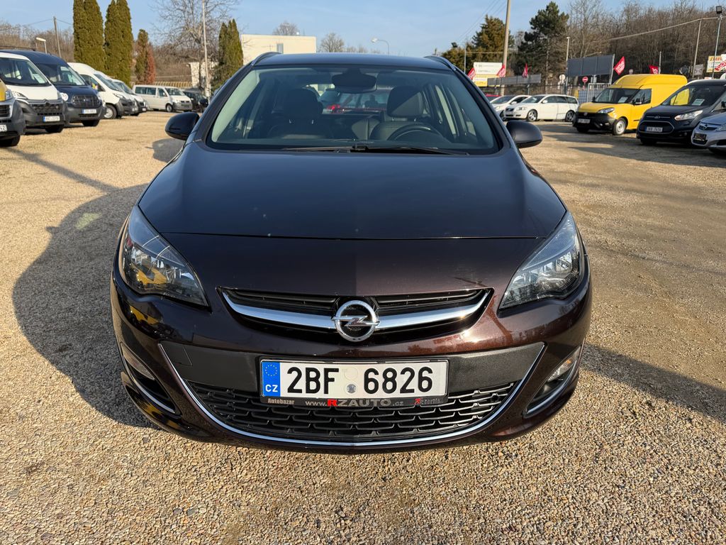 opel-astra-1-7cdti-81kw-vyhrev-sedadel - 9