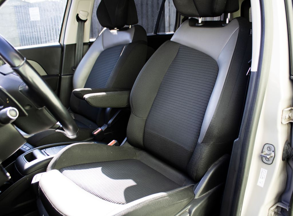 citroen-c4-spacetourer - 8
