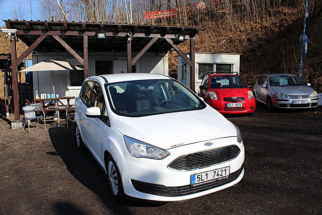 ford-grand-c-max-1-0-74-kw-serv-knizka - 2