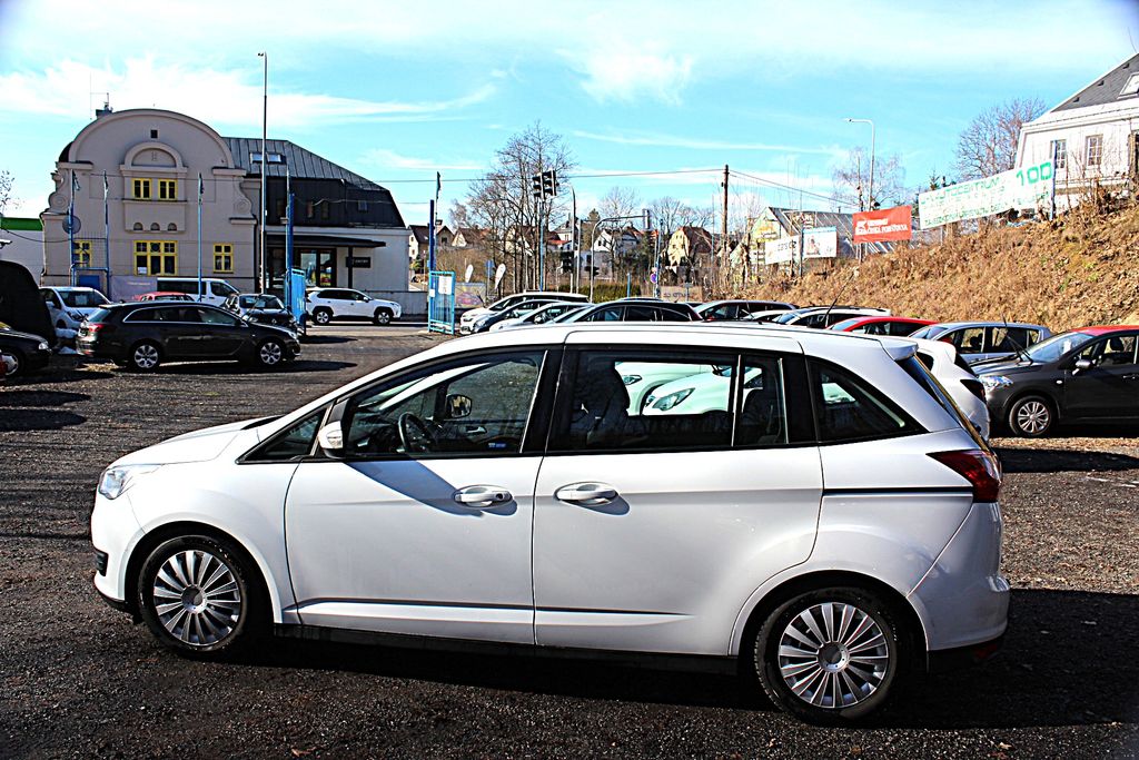 ford-grand-c-max-1-0-74-kw-serv-knizka - 7