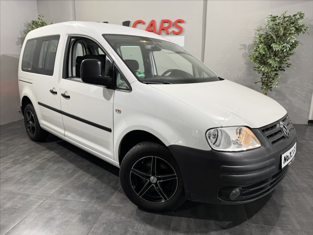 Volkswagen Caddy 1,9   TDI DSG 7 MÍST WEBASTO TZ