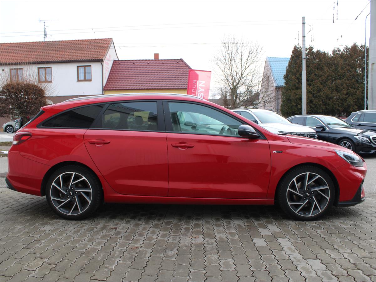 hyundai-i30-1-6-crdi-mild-hybrid-n-line - 2